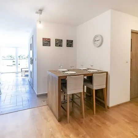 Apartament Aqua W Centrum Sopotu - Niepodleglosci 786 아파트 *